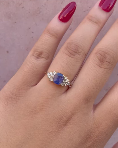 Bague Trilogie Saphir 1.40 carat &amp; Diamants 0.36 carat "Divine"
