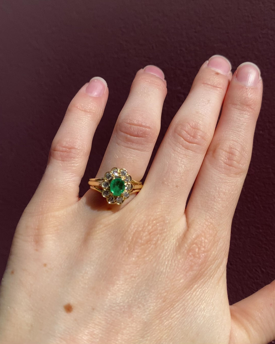 Bague Marguerite Emeraude 0.50 carat &amp; Diamants &quot;Maelysia&quot;