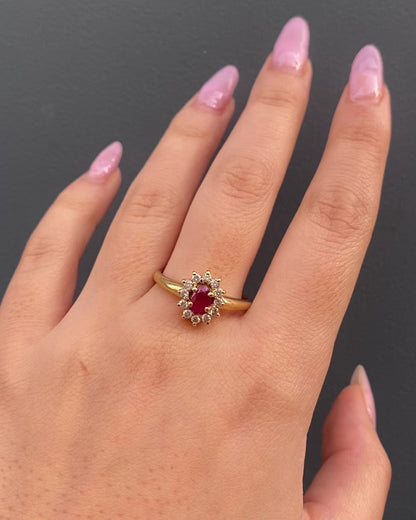 Bague Marguerite Rubis 0.80 carat &amp; 12 Diamants &quot;Julena&quot;