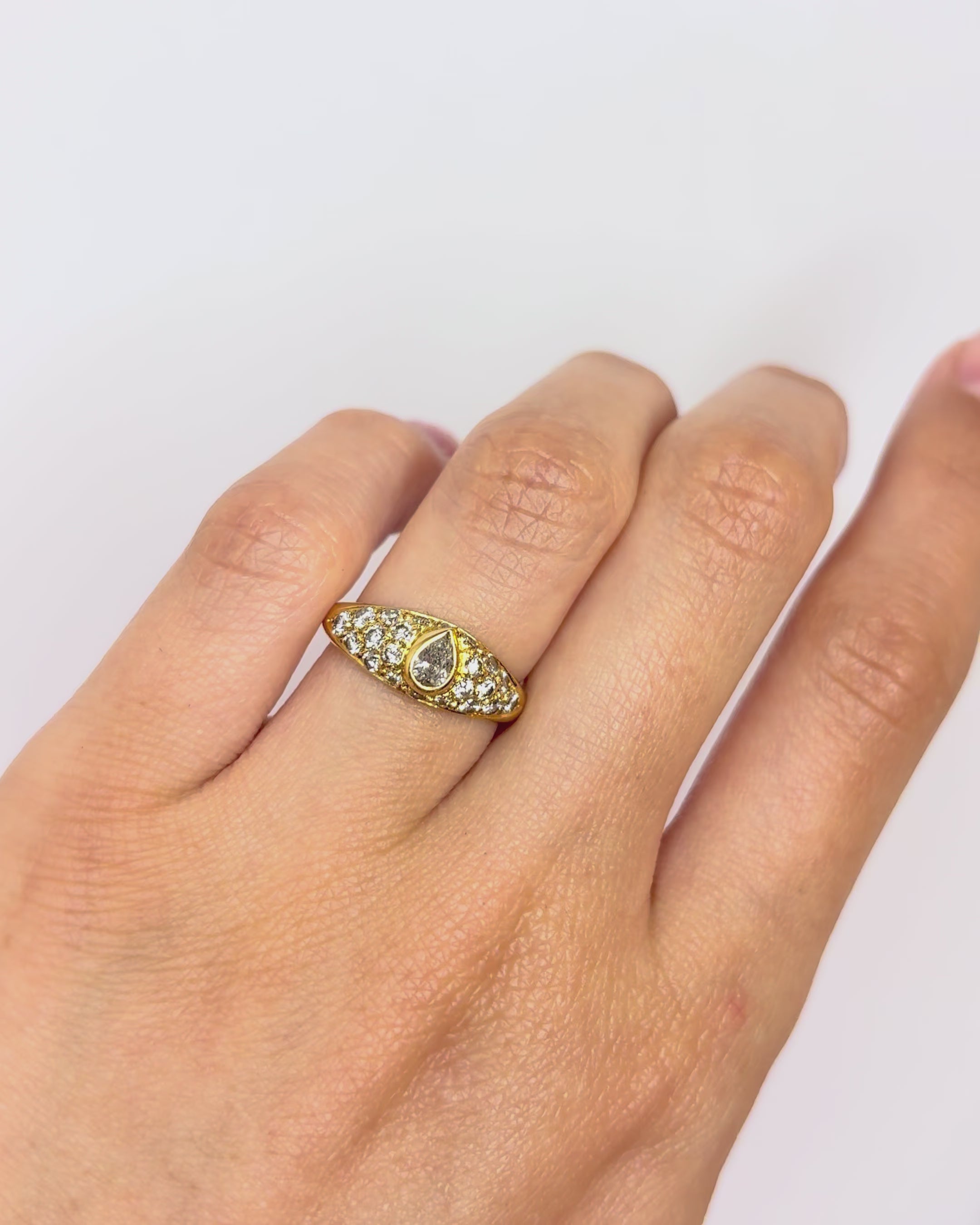 0.86 Carat Diamond Band Ring "Leïla"