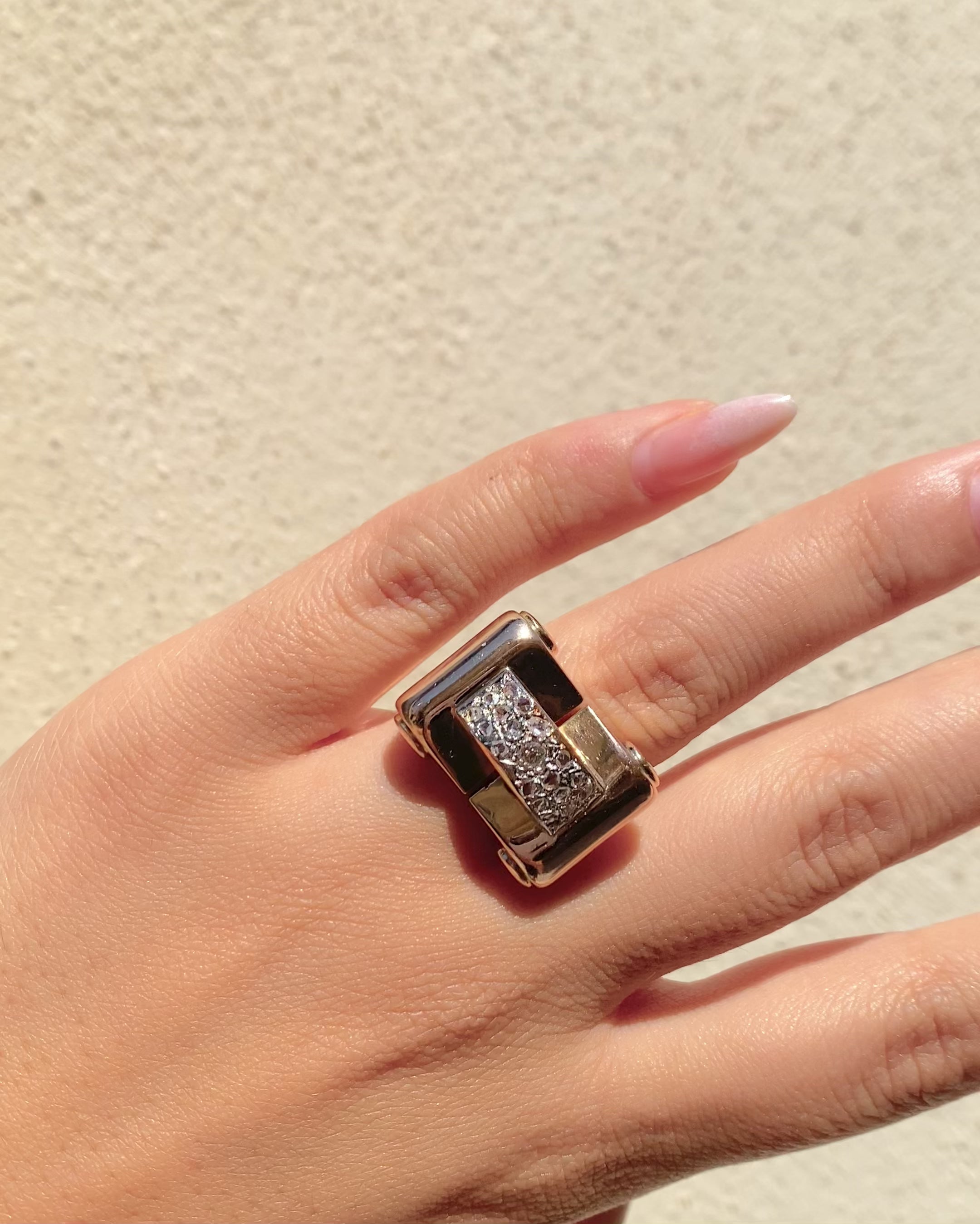 Bague Tank Diamants &amp; Or 18 carats 11.06g "Perrine"
