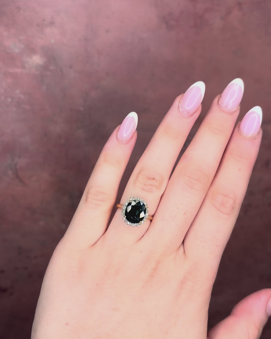 “Carmen” 4.51-Carat Green Sapphire &amp; Diamond Daisy Ring