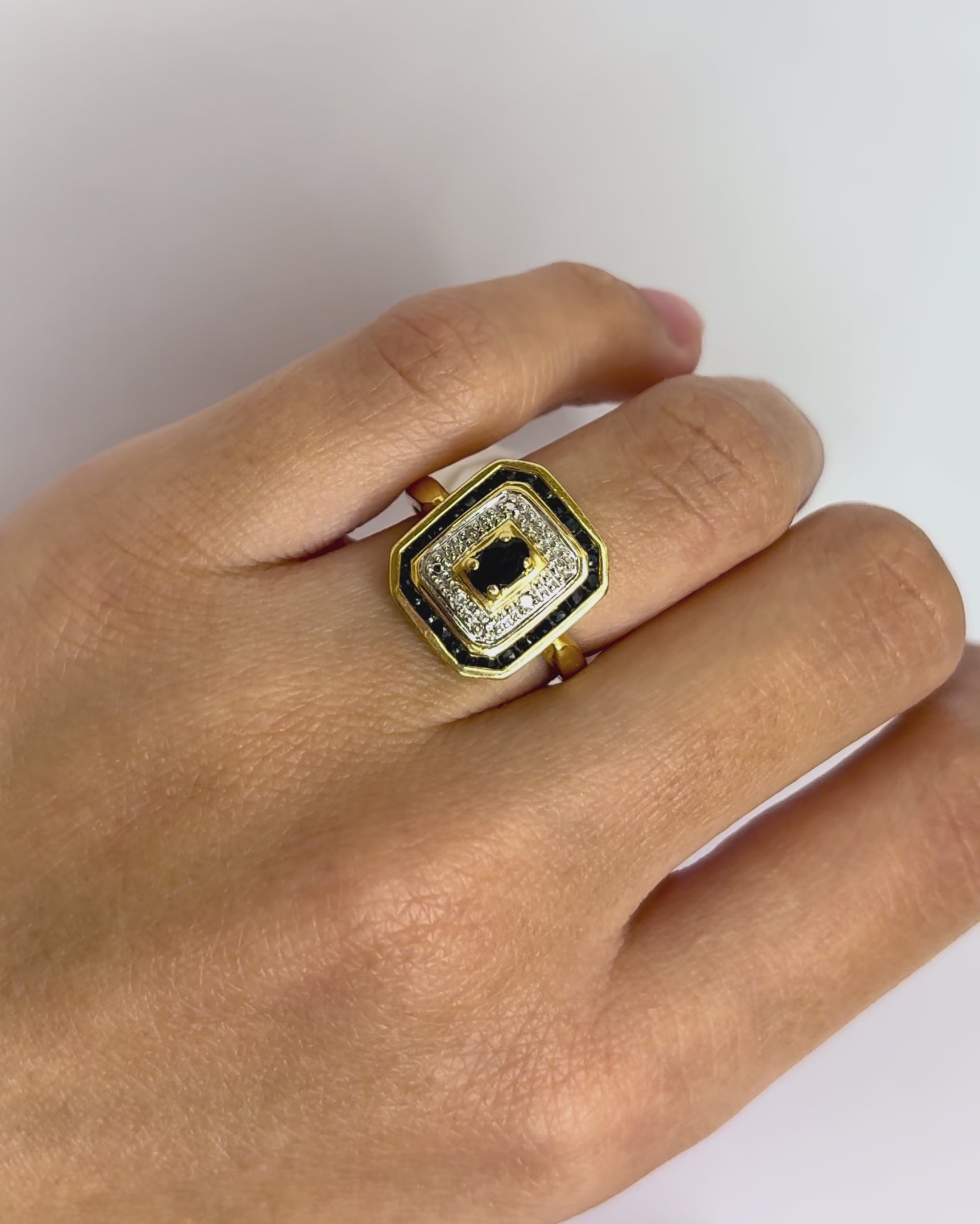 Bague Style Art Déco Saphirs 0.85 ct &amp; 4 Diamants "Faustine"