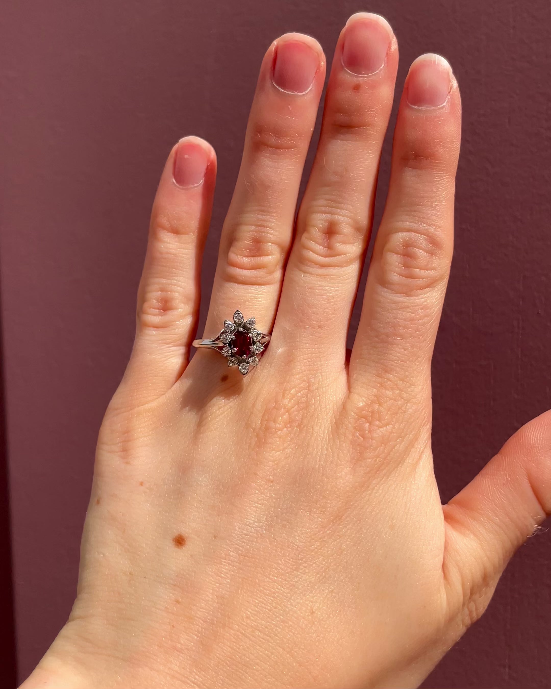 Bague Marguerite Rubis 0.70 carat &amp; Diamants "Yelma"