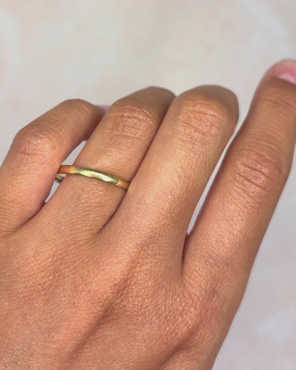 Alliance Or Jaune 18 carats 2.2 mm "Flora"