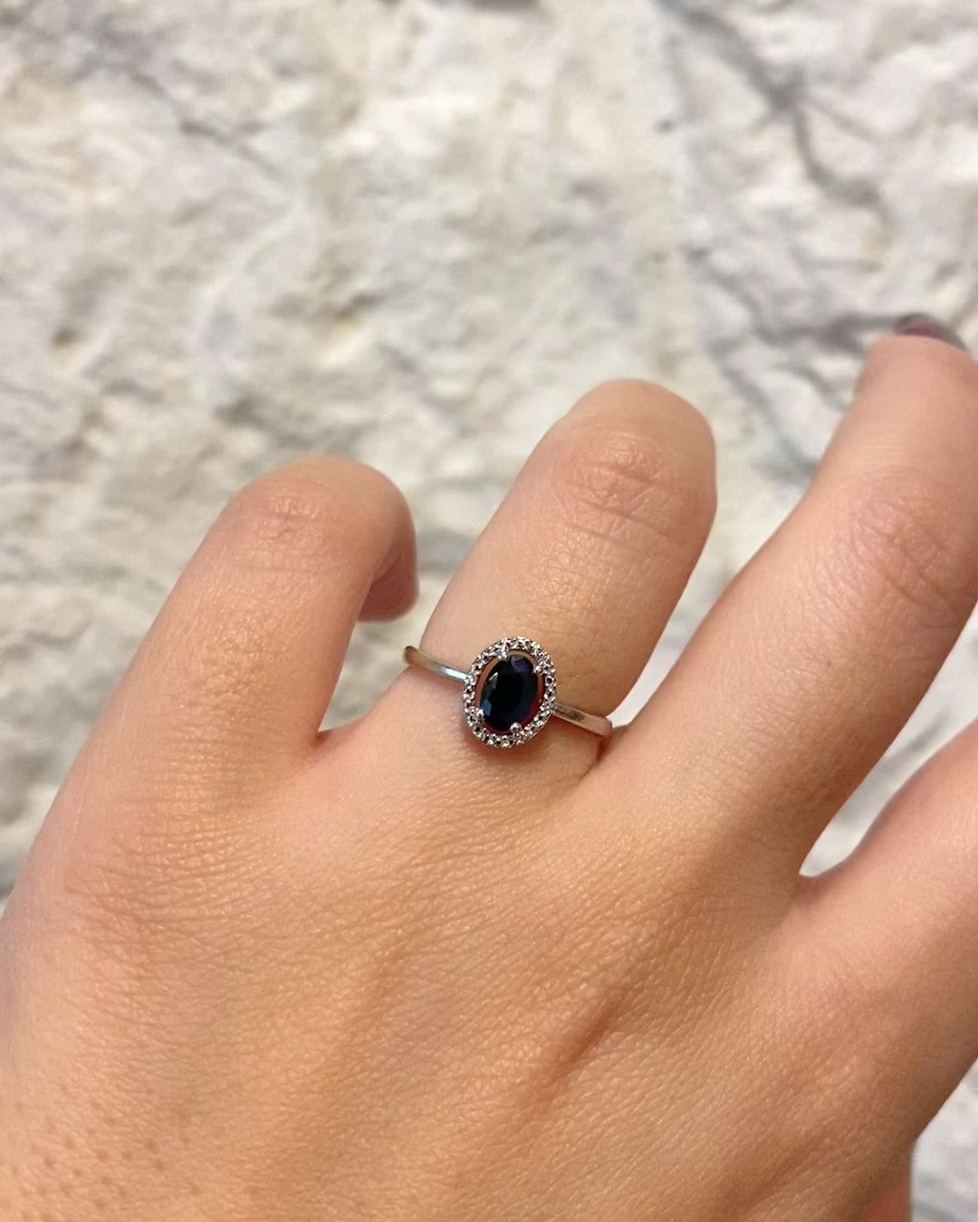 Marguerite Sapphire &amp; Diamond Ring "Alina"