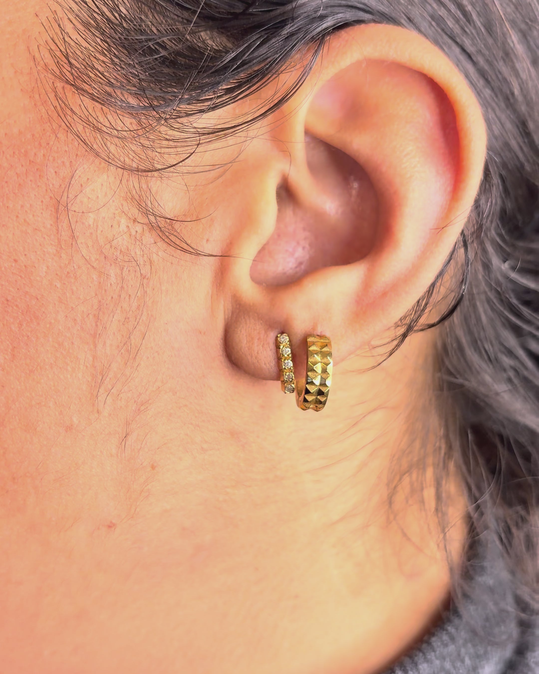 Diamond Stud Earrings "Dawn"