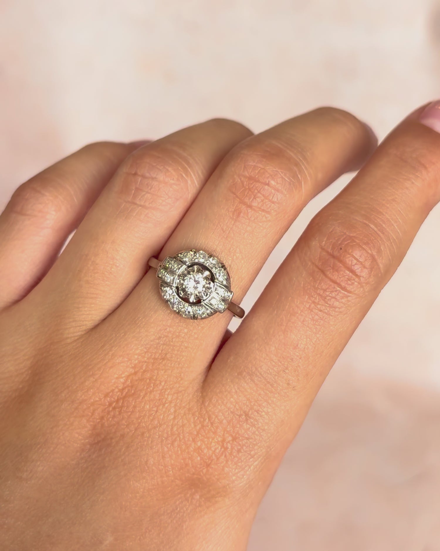 Anillo Art Déco de diamantes de 0,57 quilates «Joshua»