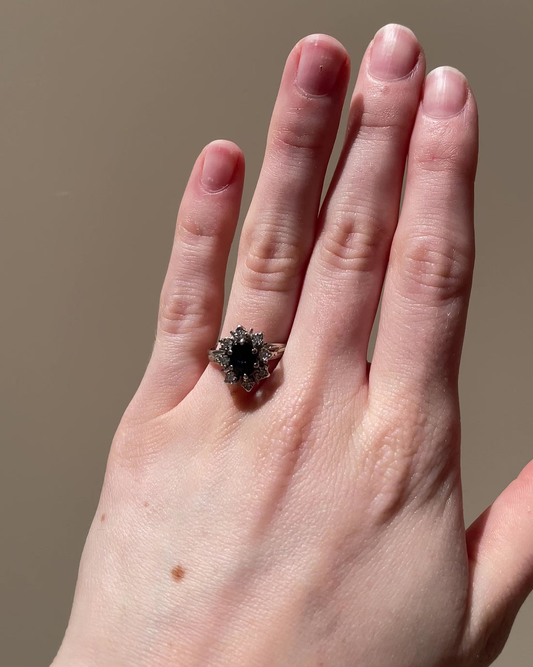 Bague Marguerite Saphir 0.80 carat &amp; Diamants “Belvira”