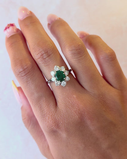Anillo Marguerite Esmeralda 0,75 quilates y Diamantes 0,80 quilates "Théa"