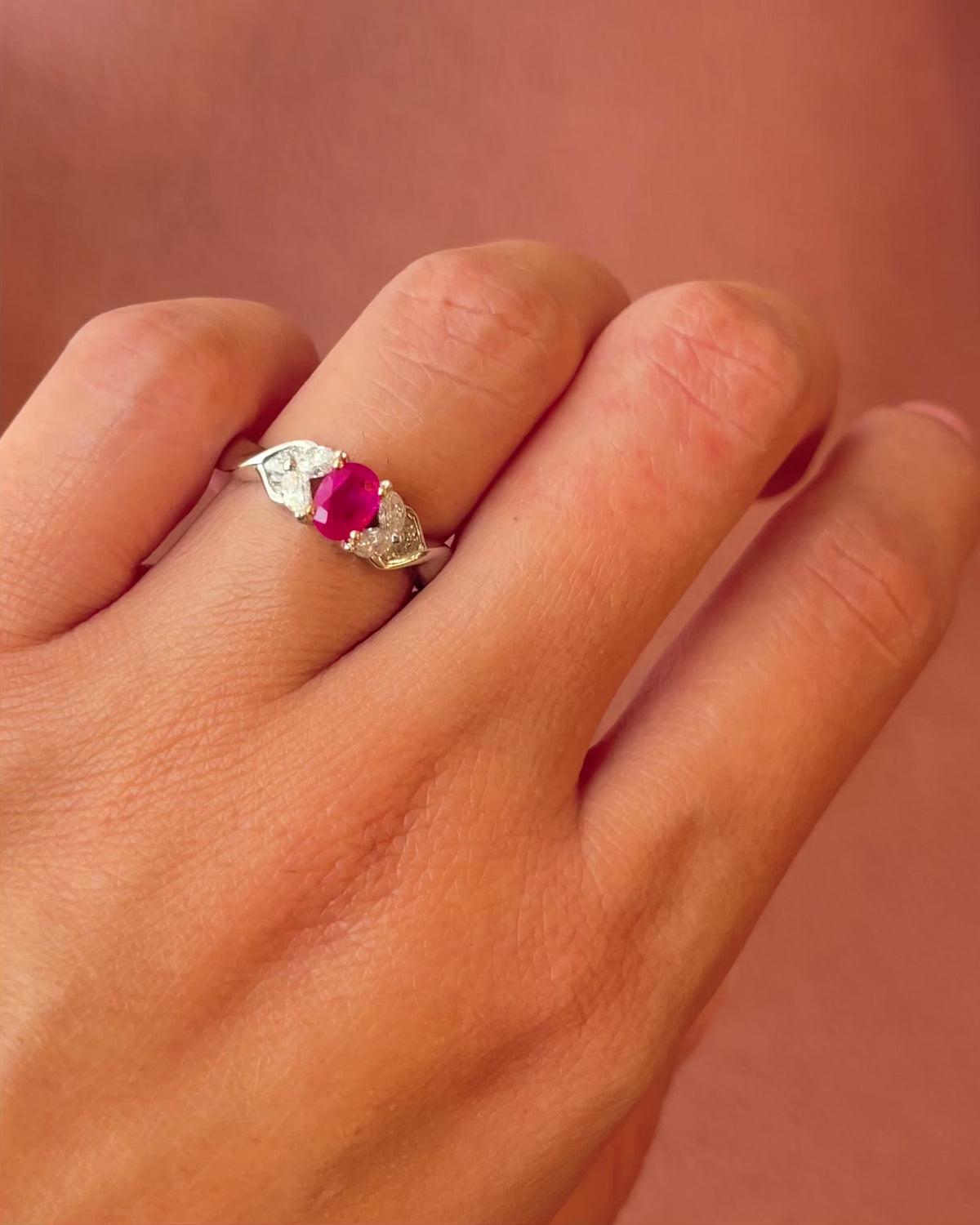 Bague Trilogie Rubis 0.55 carat &amp; Diamants 0.37 carat "Pascaline"