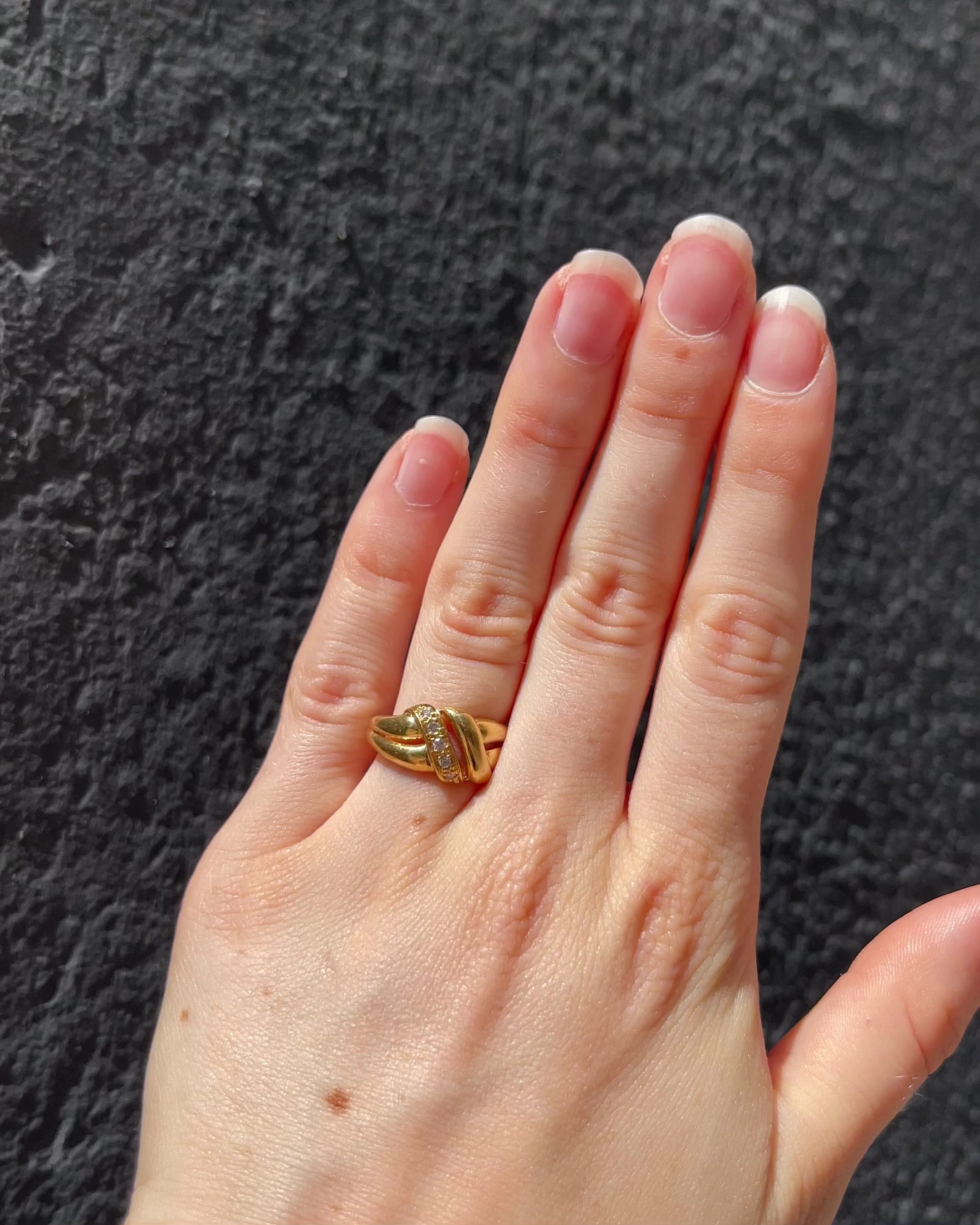 Anillo de banda con diamantes "Délia"