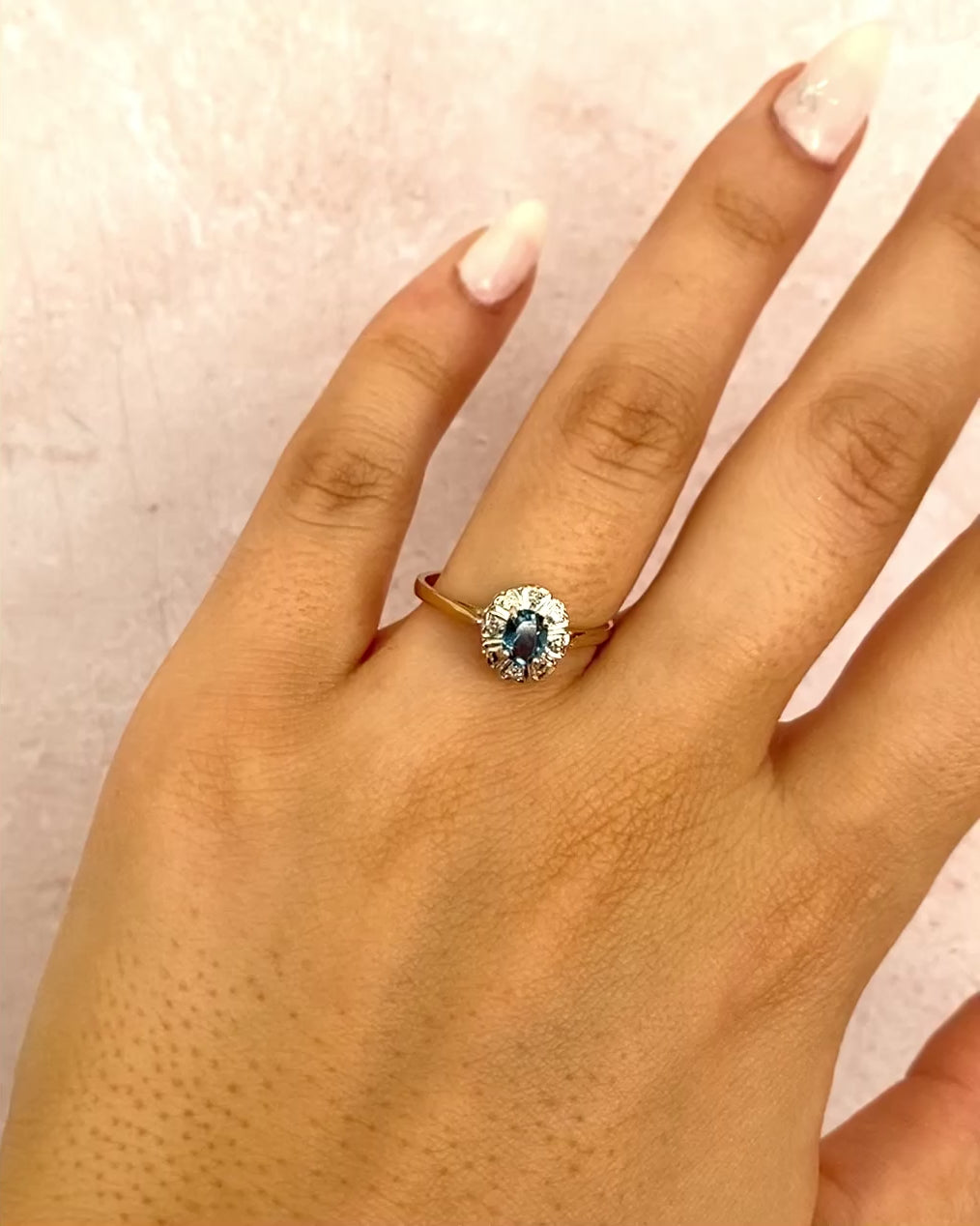 Marguerite Topaz &amp; Diamonds Ring "Lina"