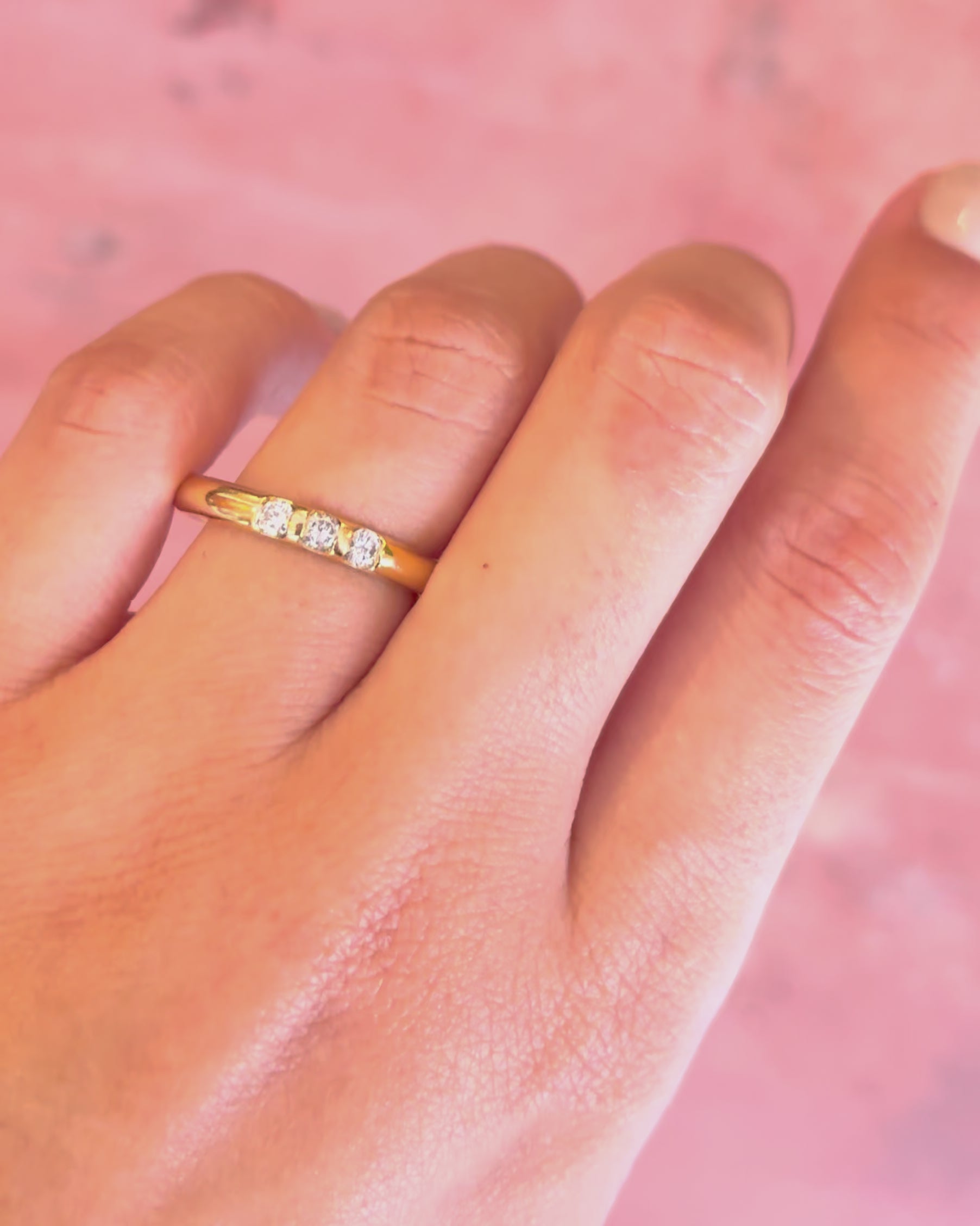“Anaëlle” 18-karat gold and diamond band ring, 4.4 g