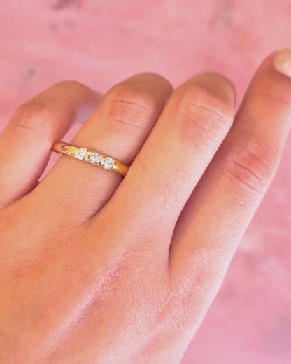 “Anaëlle” 18-karat gold and diamond band ring, 4.4 g