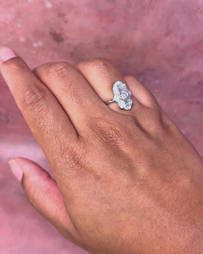 Anillo Art Déco con diamantes de 0.92 quilates «Sienna»