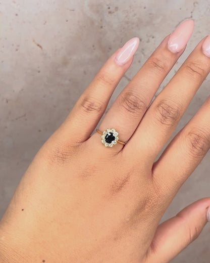 Anillo Marguerite Zafiro 0,80 quilates y Diamantes "Cyrielle"