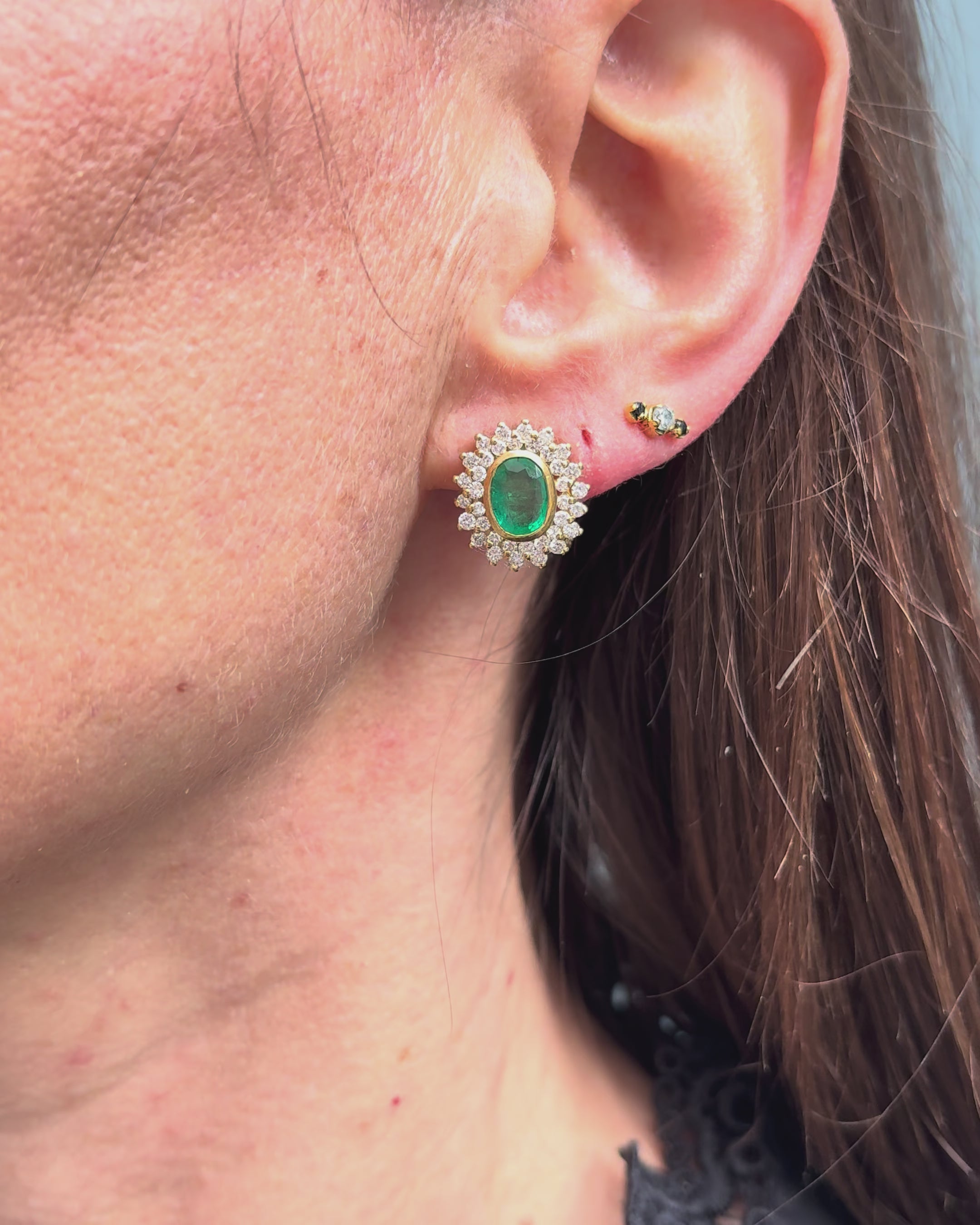 Marguerite Emerald 1.70 carat &amp; Diamond 0.72 carat Earrings "Madeleine"