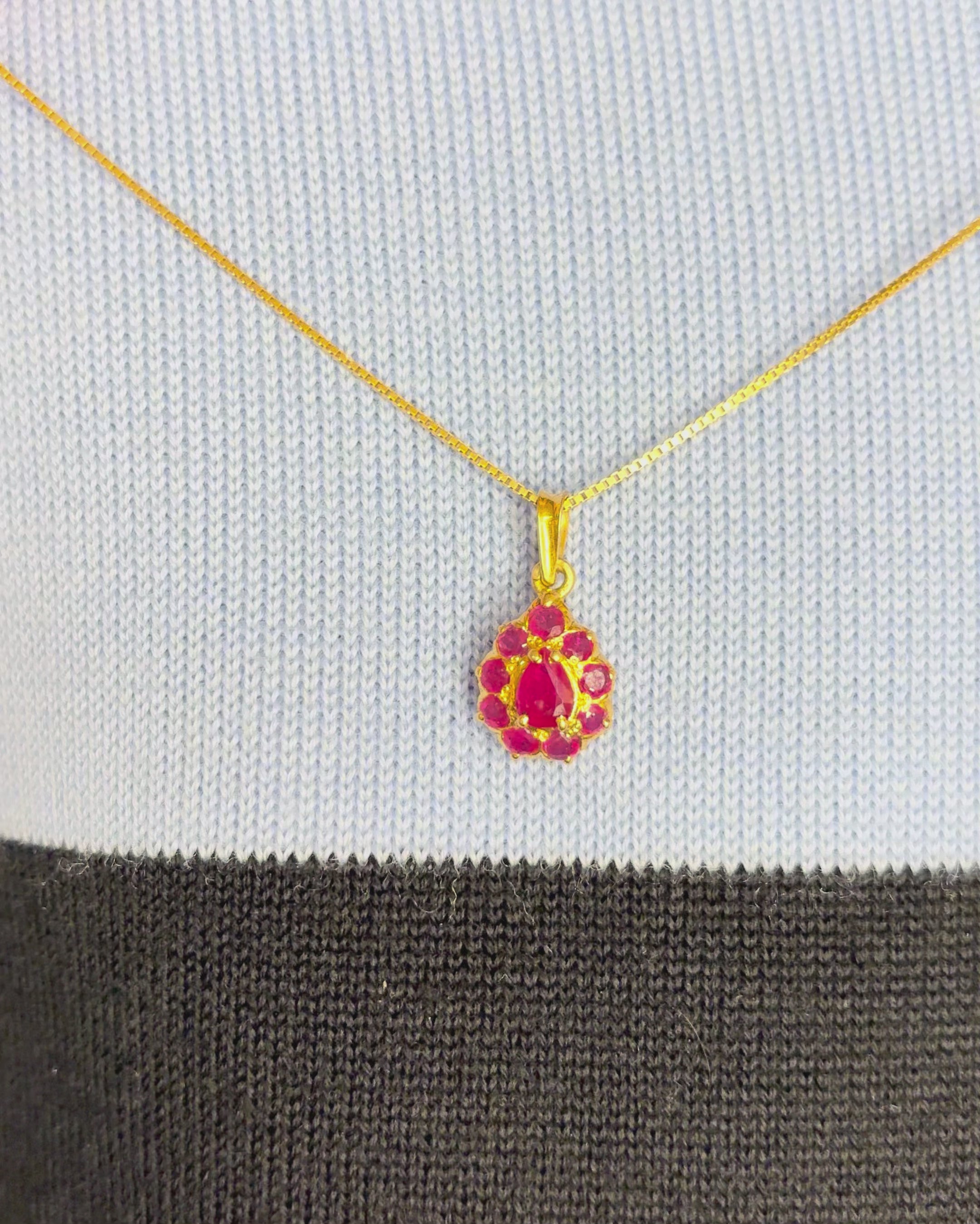 Pendentif Poire Rubis 1.65 carat "Noé"