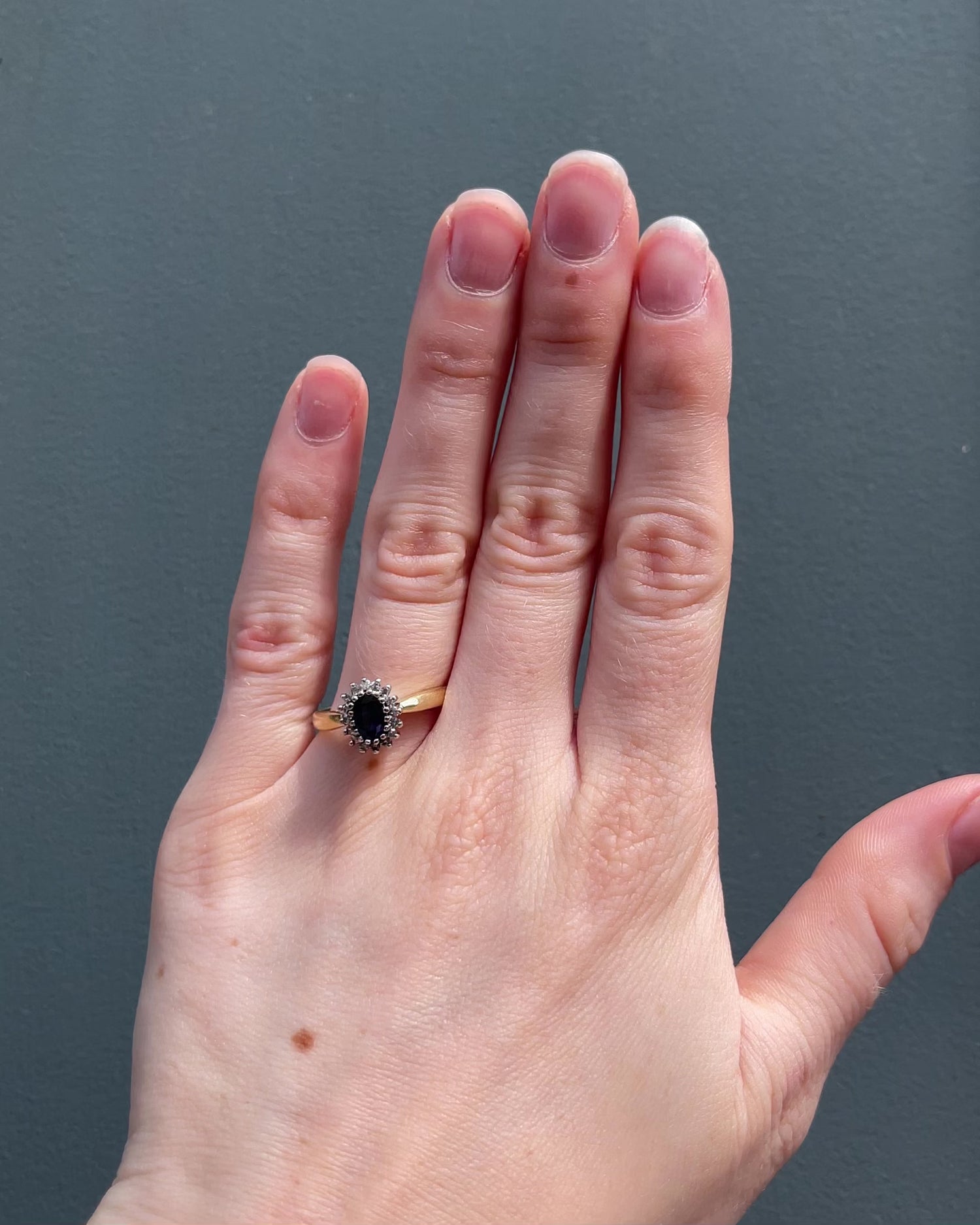 Bague Marguerite Saphir 1 carat &amp; Diamants &quot;Sidonie&quot;