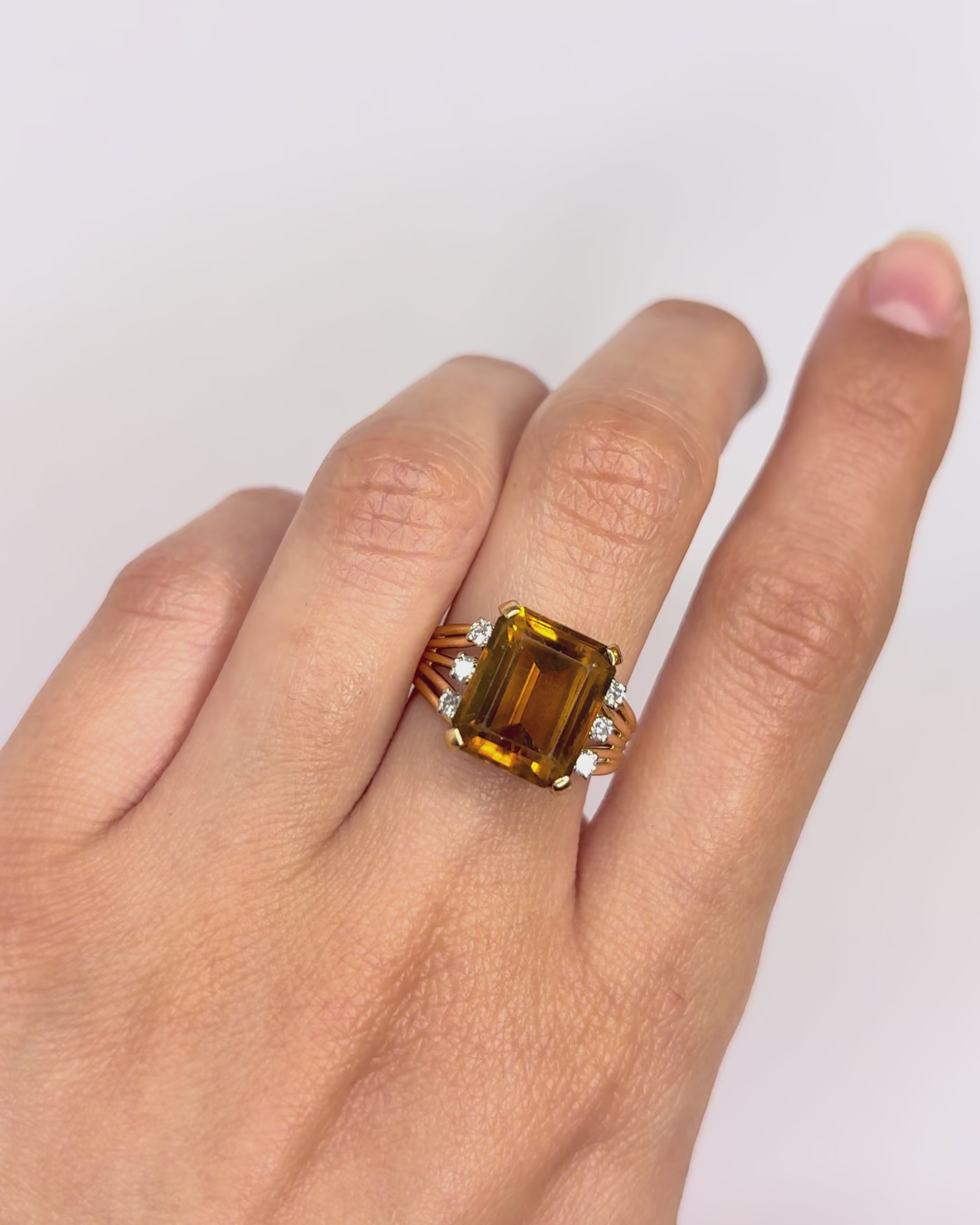 Citrine Cocktail Ring 6.75 Carats &amp; Diamonds "Théa"
