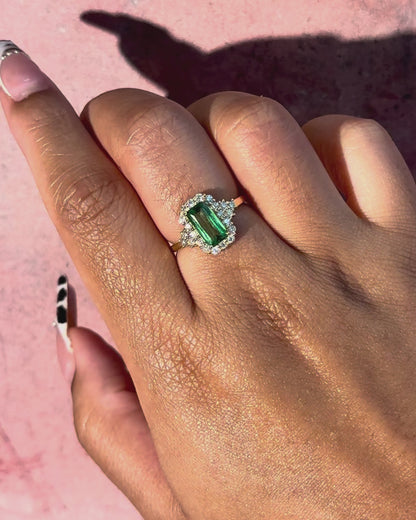 Art Deco-Style Tsavorite Garnet and Diamond Ring, 1.41 carats, "Nérine"