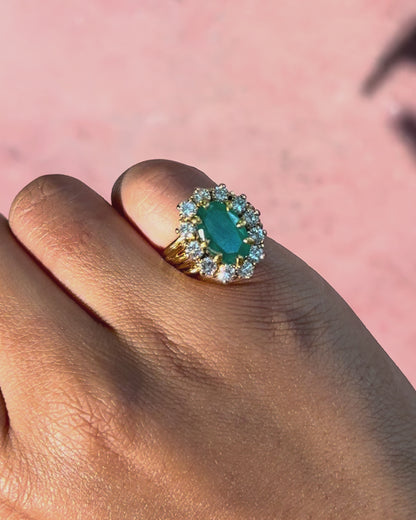 Anillo Margarita Esmeralda 2.80 quilates y Diamantes 9.92g "Corneille"
