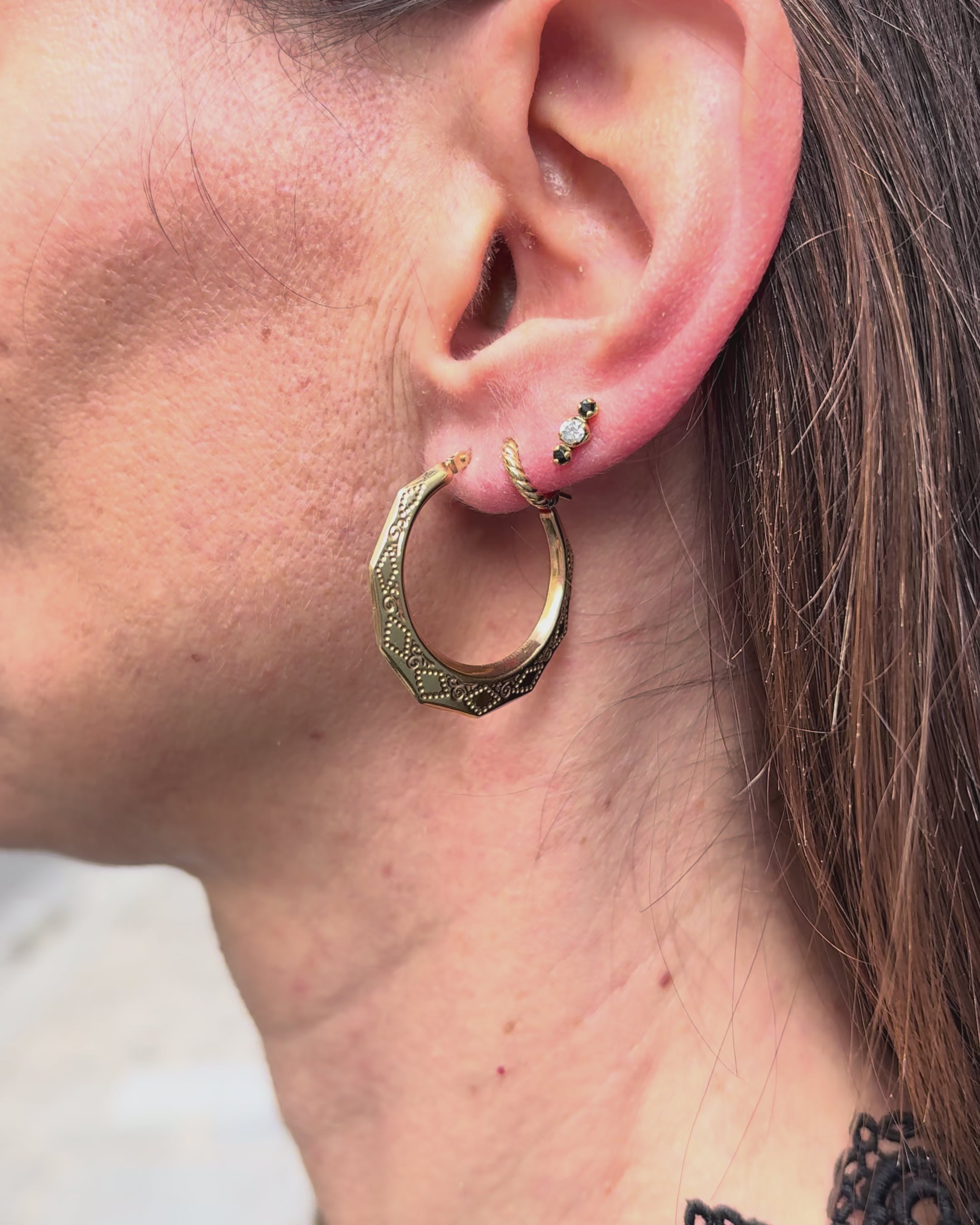 Yellow Gold Hoop Earrings "Énola"