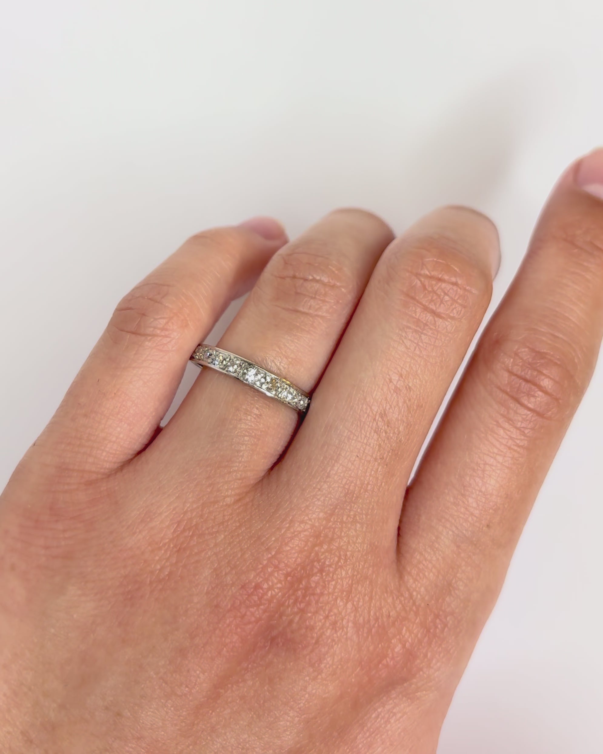 Art Deco Diamond Half-Alliance "Prunelle"