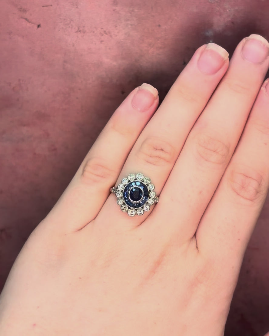 Bague Style Art-Déco Saphirs 1.21 carat &amp; Diamants 0.53 carat 4.19g "Emma"