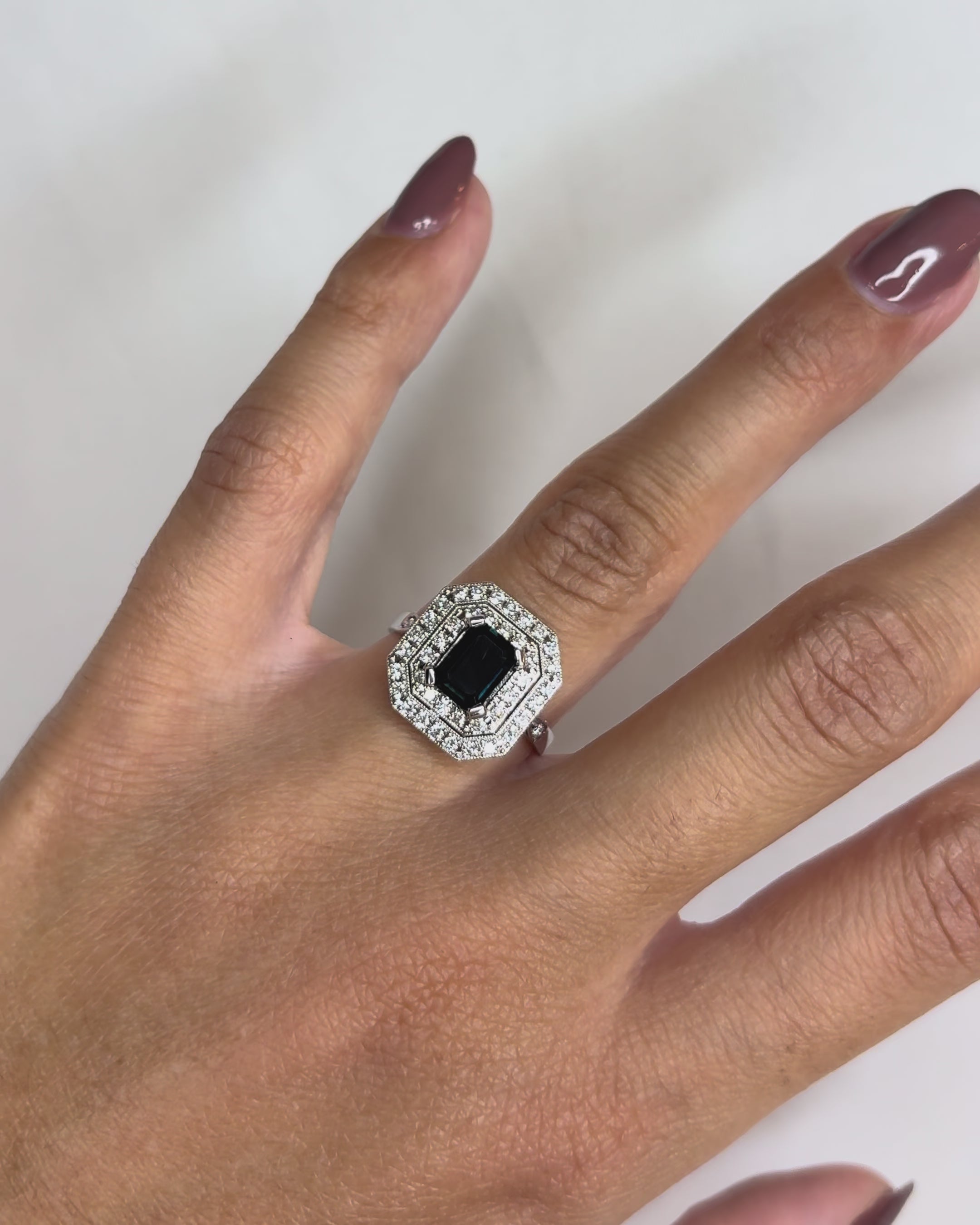 Bague Style Art Déco Saphir 1 carat &amp; 42 Diamants "Ninon"
