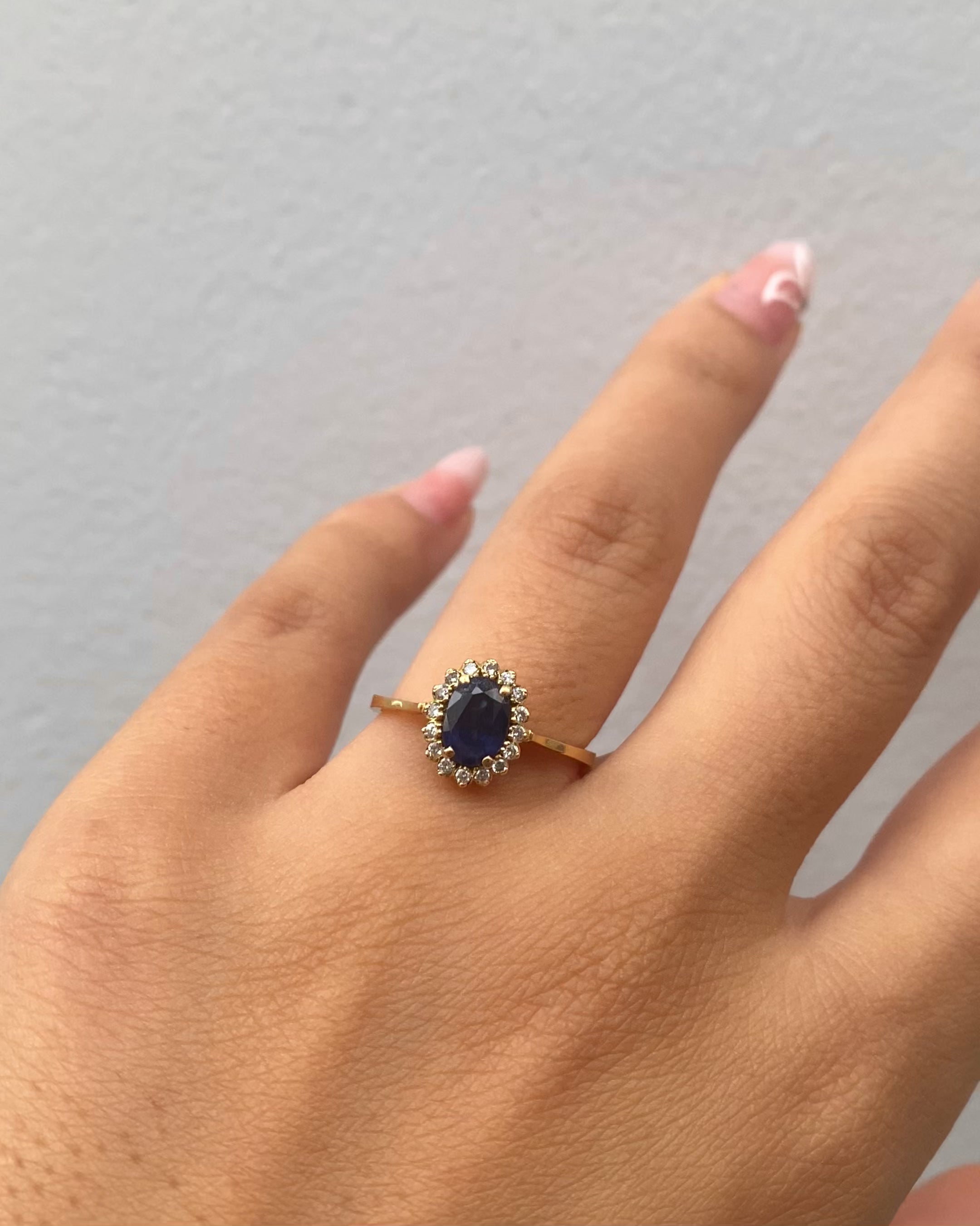 Bague Marguerite Saphir 1.30 carat &amp; Diamants "Vivianne"