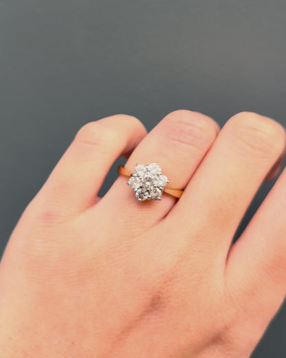 Daisy diamond ring