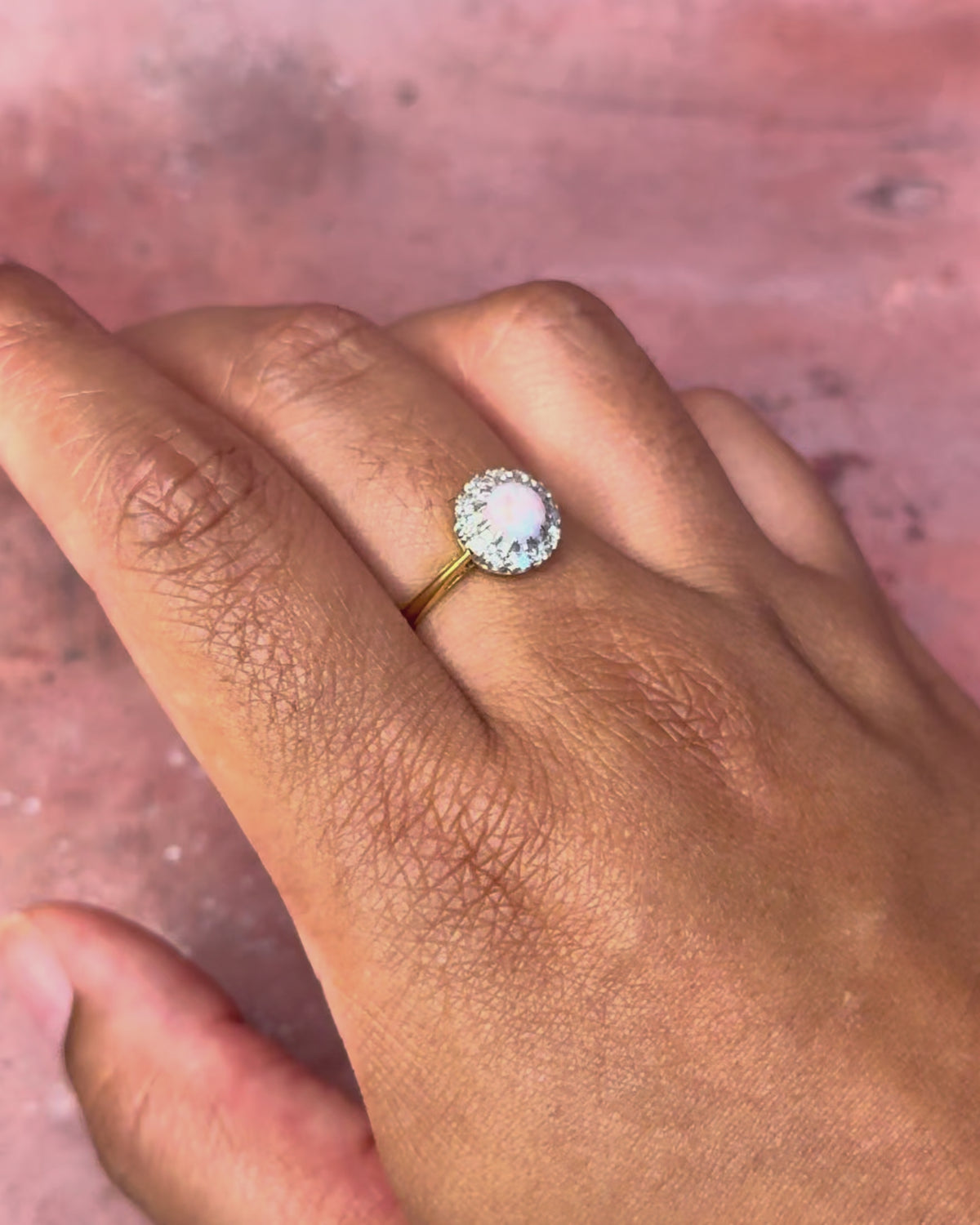 Bague Marguerite Opale 0.50 carat &amp; Diamants "Delphine"