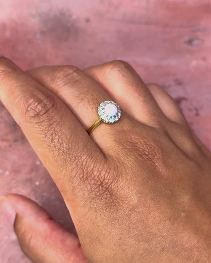 Bague Marguerite Opale 0.50 carat &amp; Diamants "Delphine"