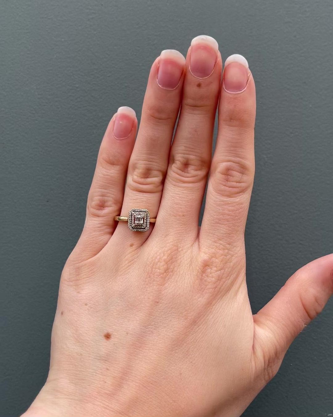 Bague Marguerite 67 Diamants &quot;Arya&quot;