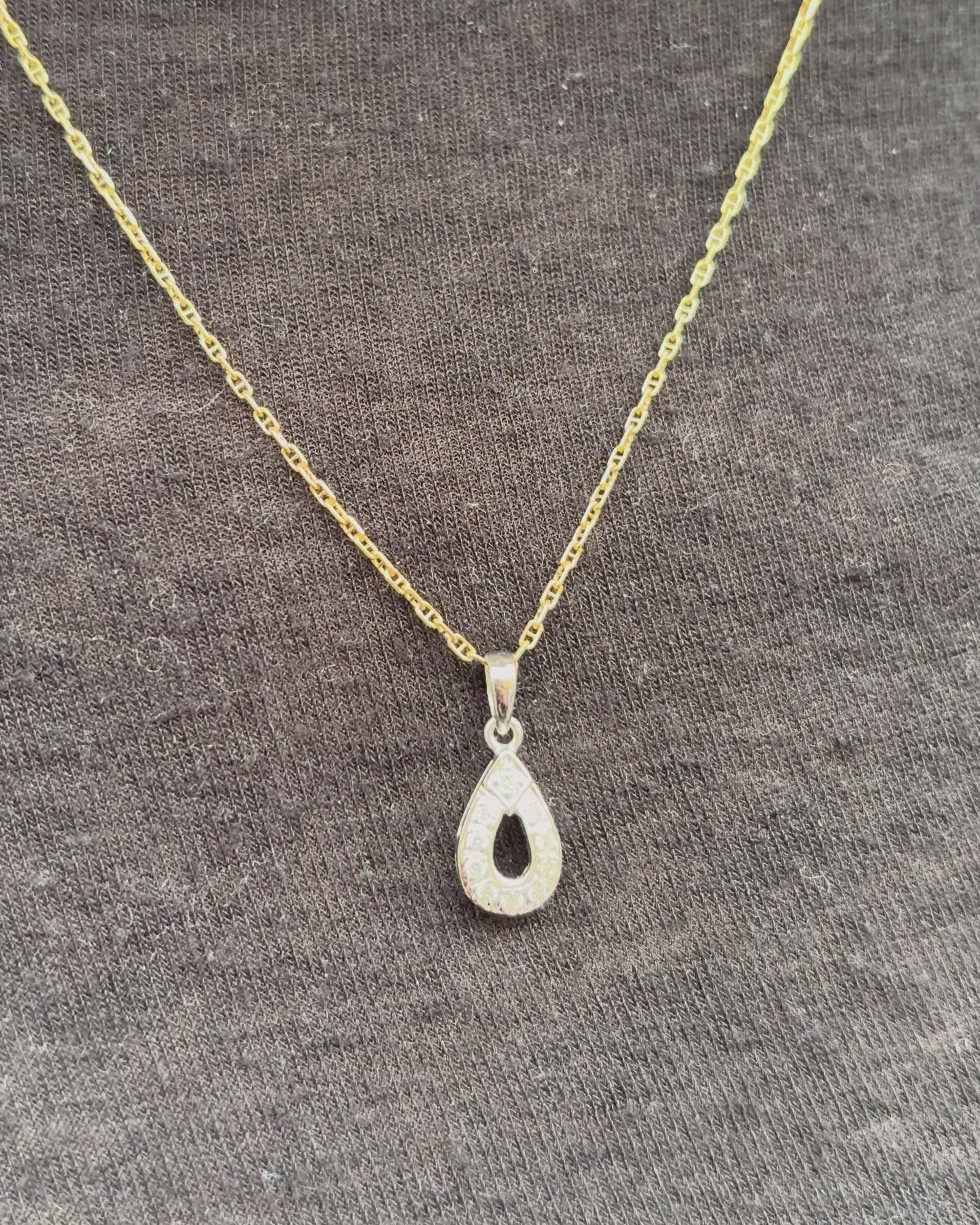 Pendentif Goutte 10 Diamants "Azéa"