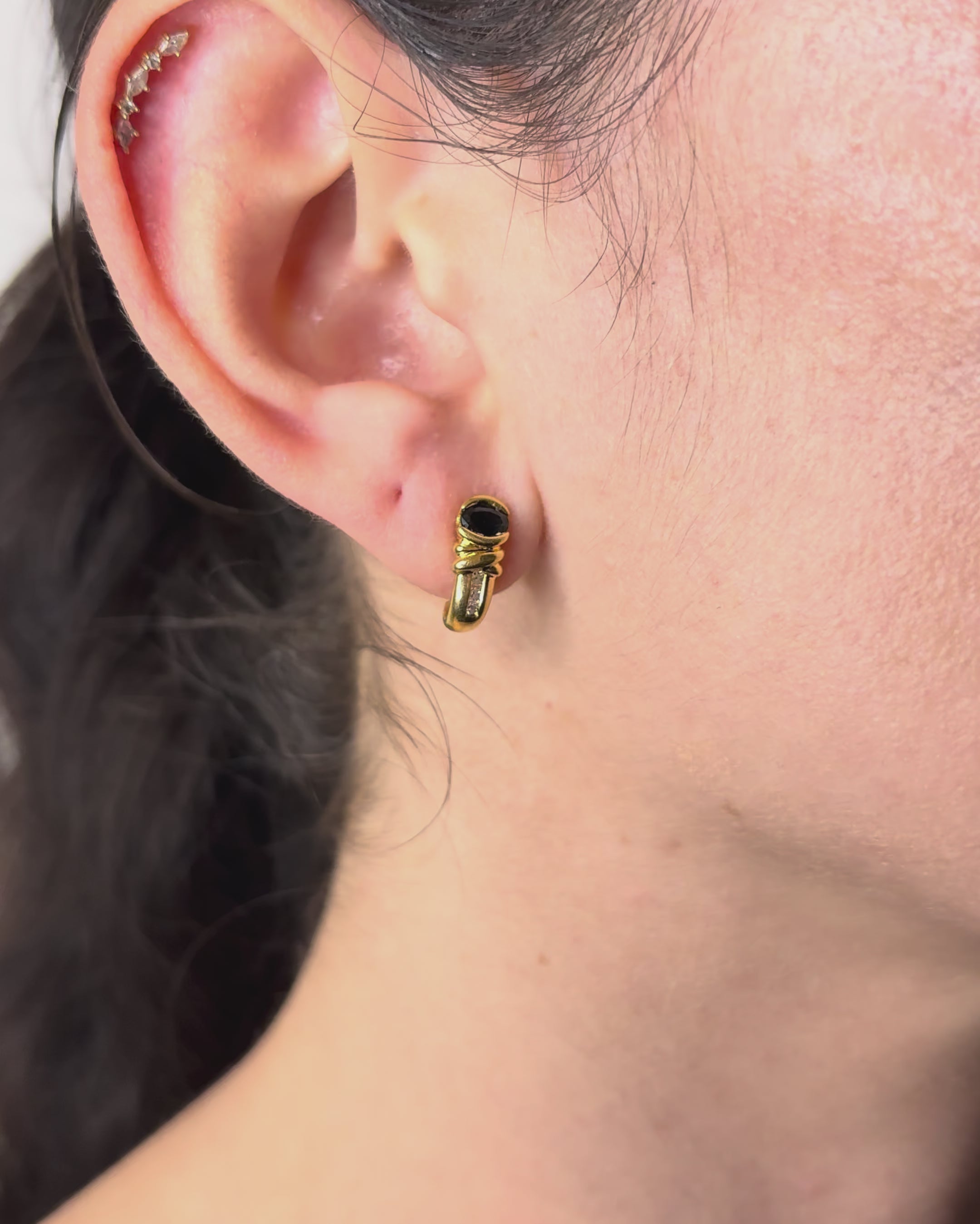 Pendientes de zafiros 0.50 quilates y diamantes "Christina"