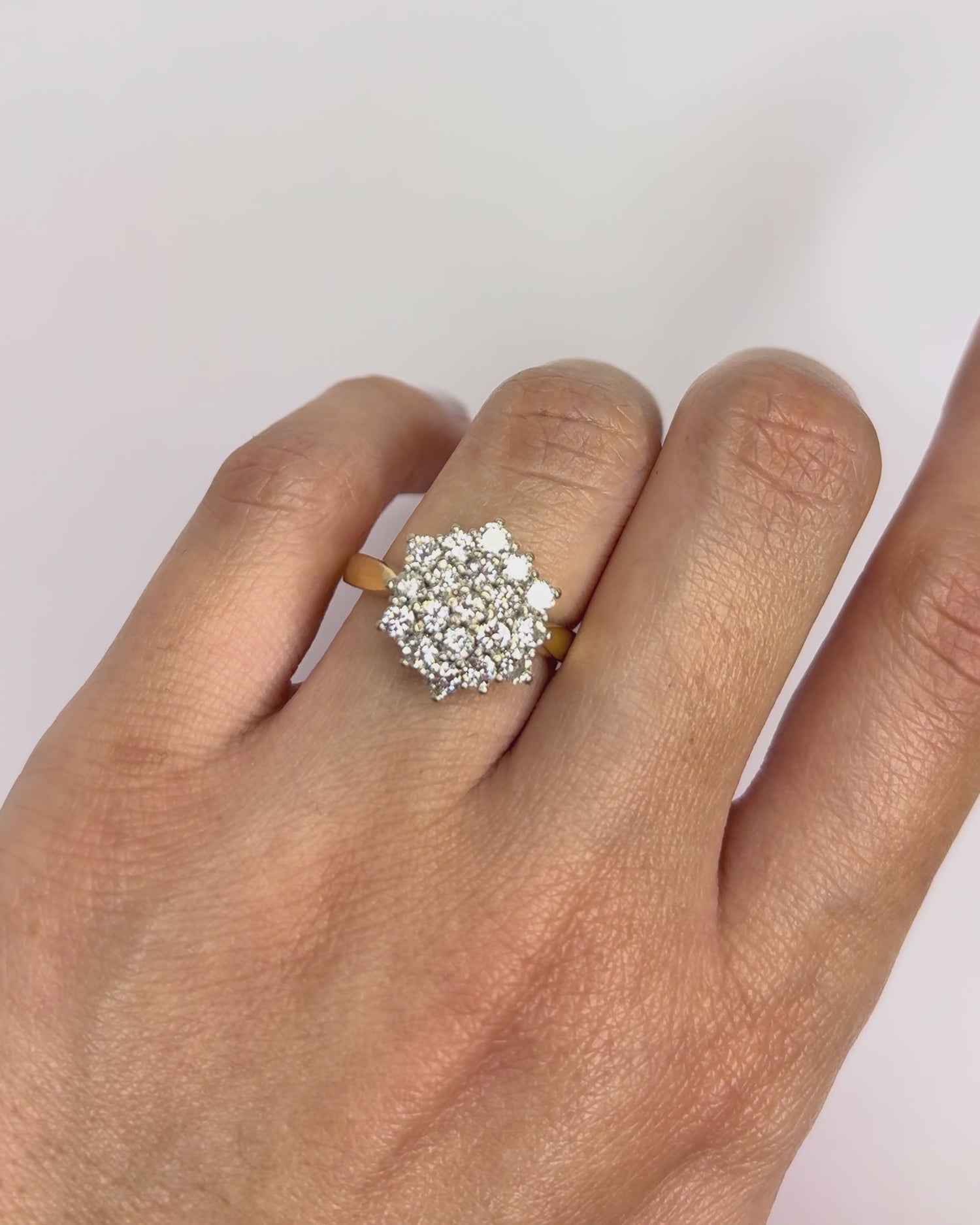 Bague Marguerite Diamants 1.19 carat &quot;Megan&quot;