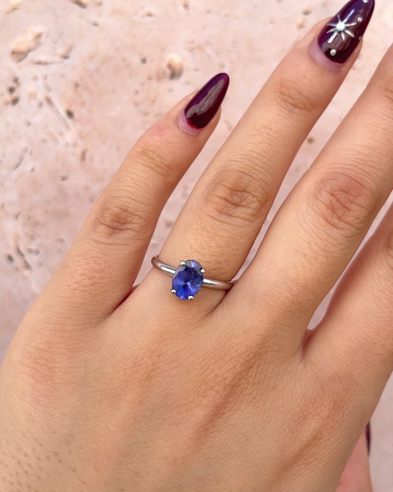 Anillo solitario Tanzanita 1.30 quilates "Zahia"
