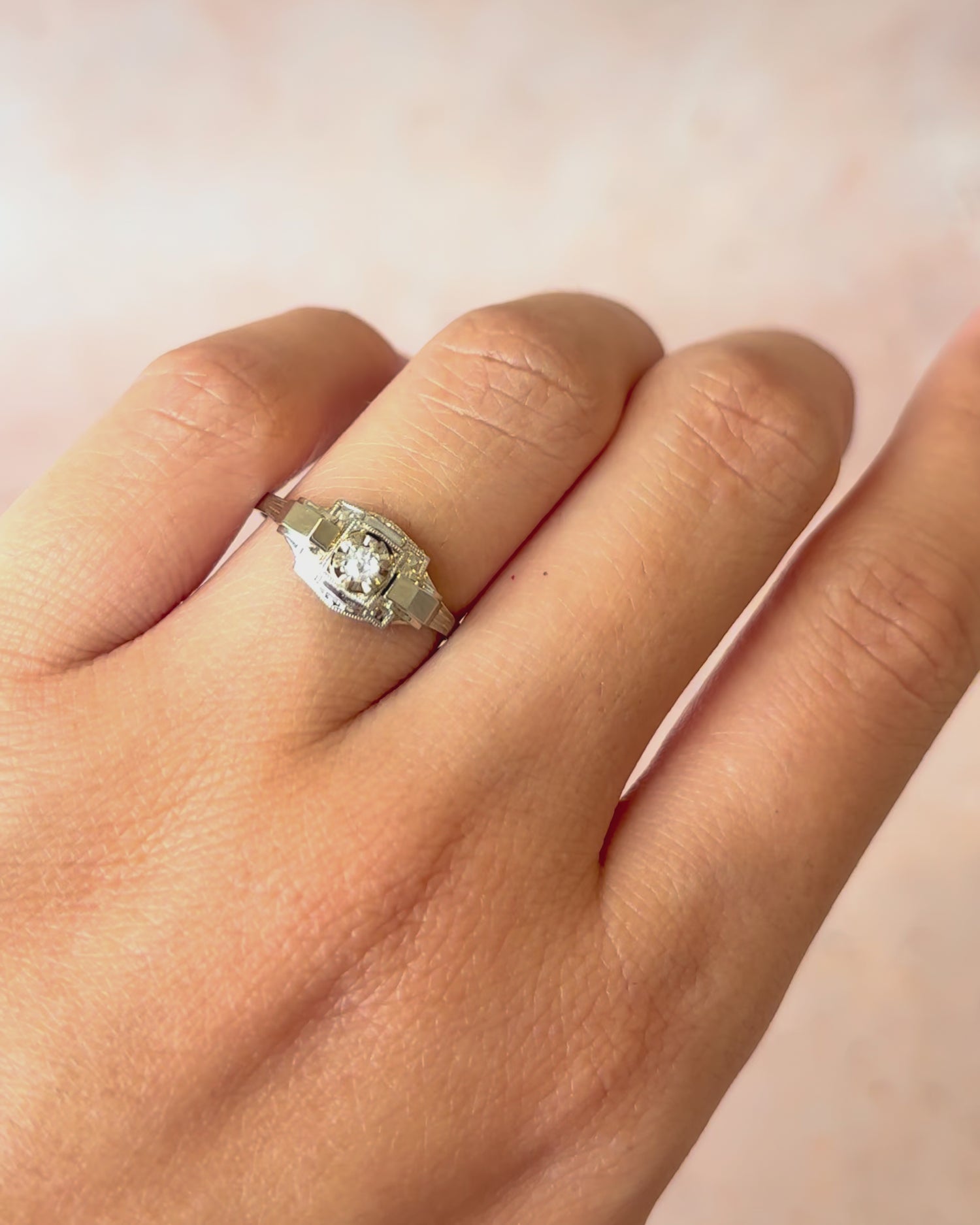 Art Deco Diamond Ring "Jeanne"