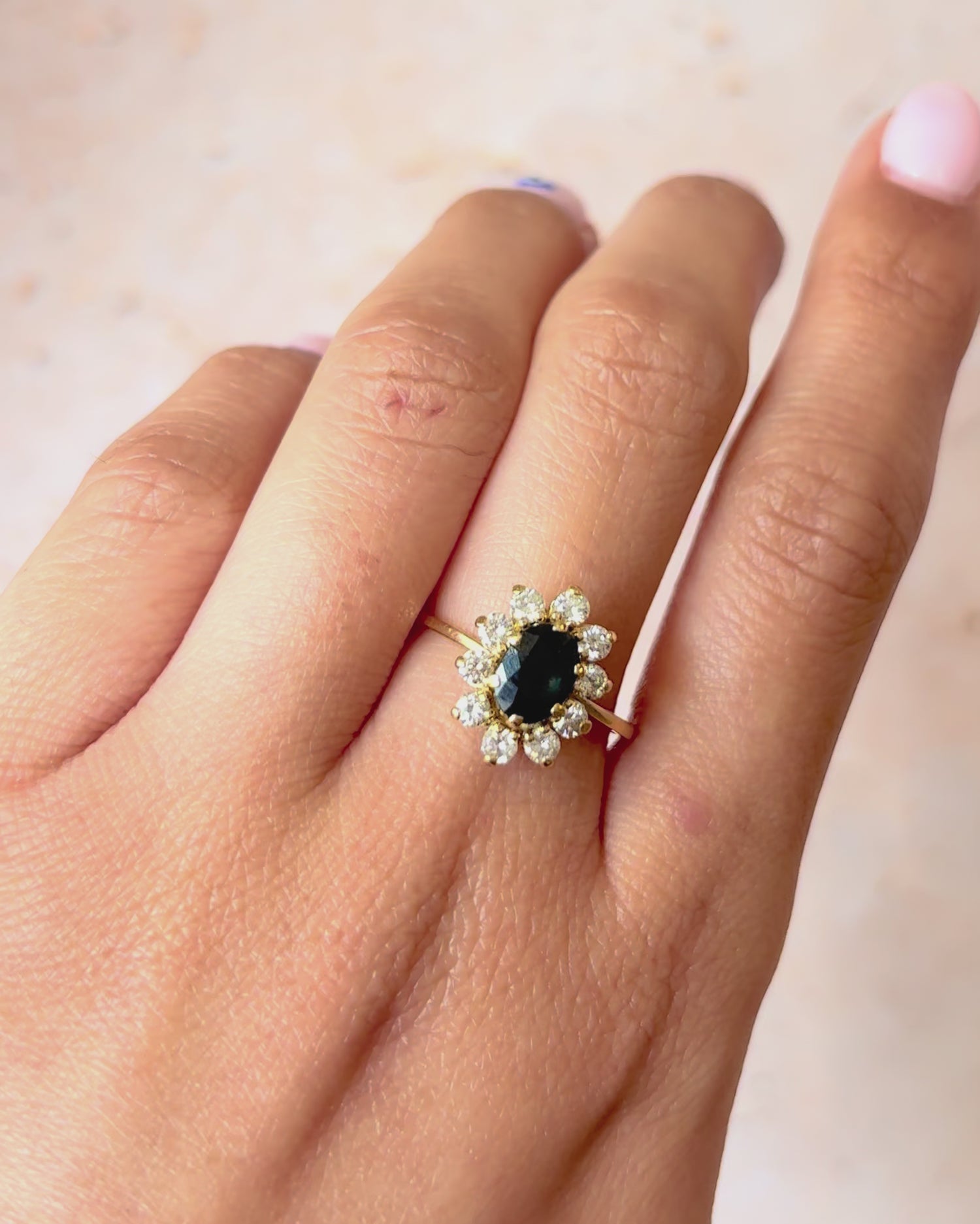 Marguerite Ring Sapphire 1 Carat &amp; Diamonds 0.50 Carat "Aurélia"