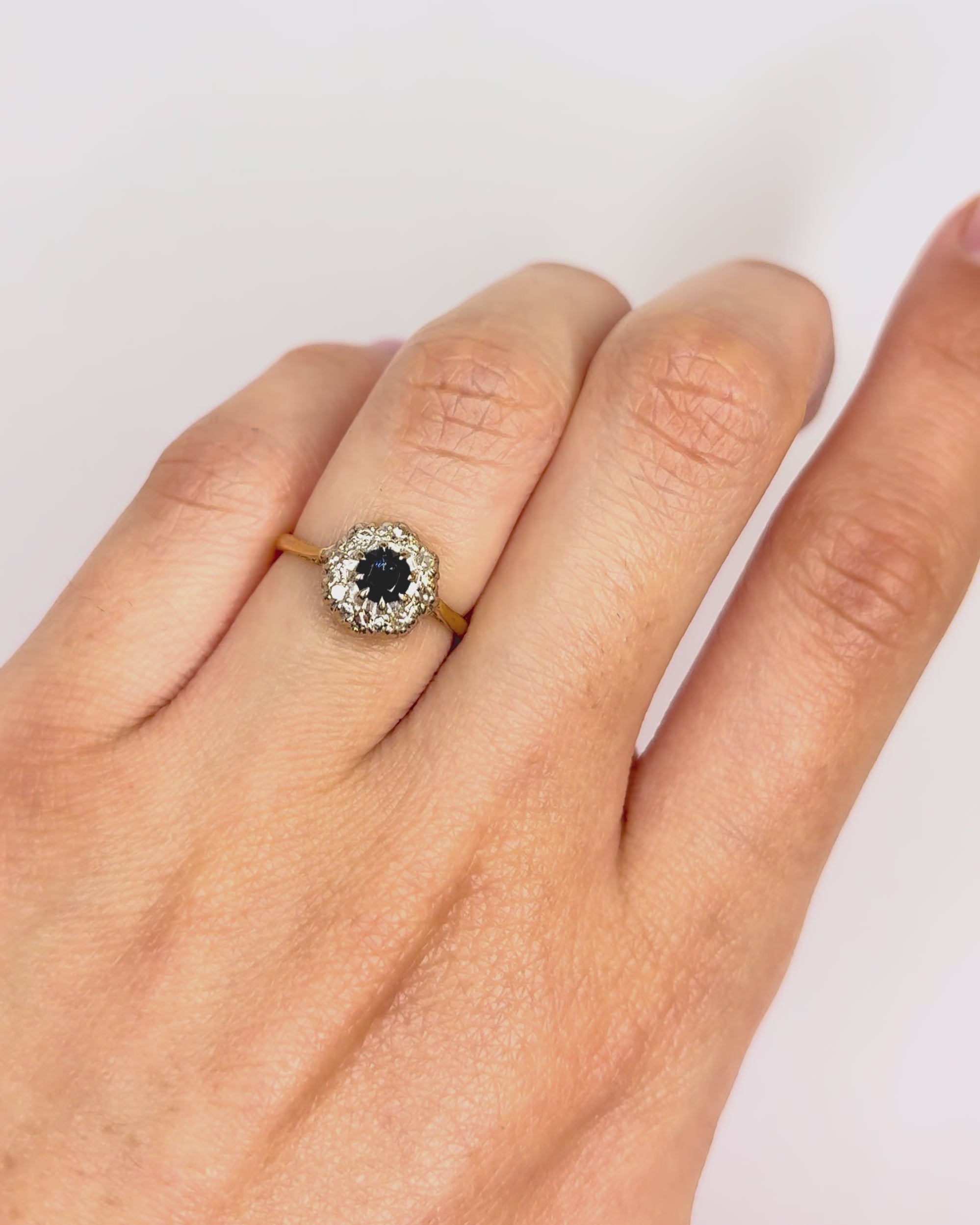 Bague Marguerite Saphir 0.30 carat &amp; Diamants "Elena"