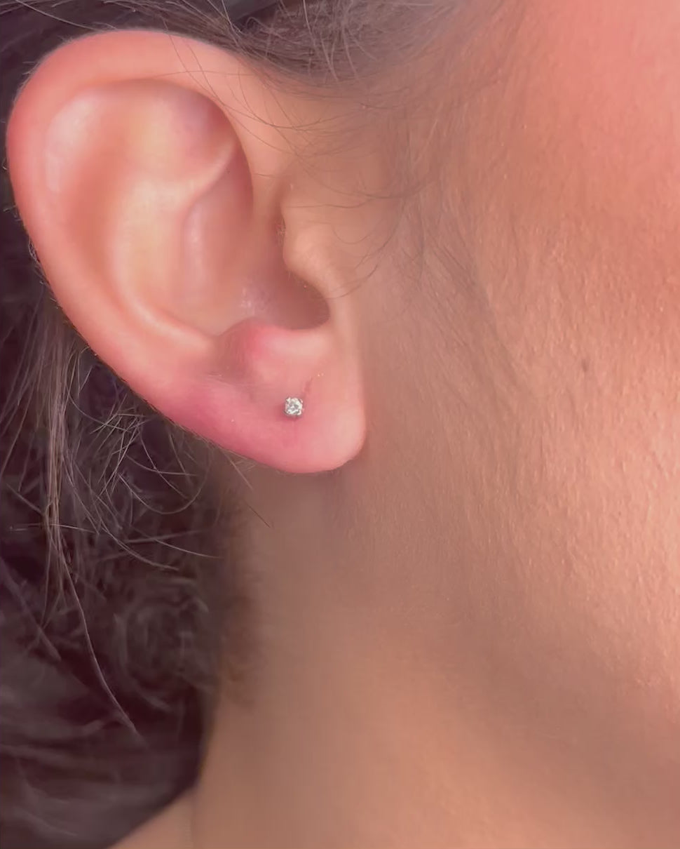 Diamond Stud Earrings "Fiona"