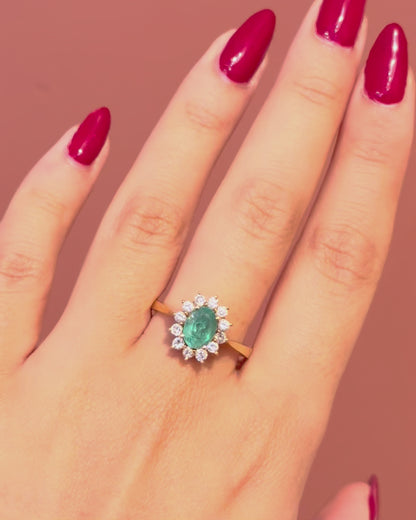 “Oriana” Daisy Ring, 1.20-carat Emerald &amp; 0.60-carat Diamonds, 4.34 g