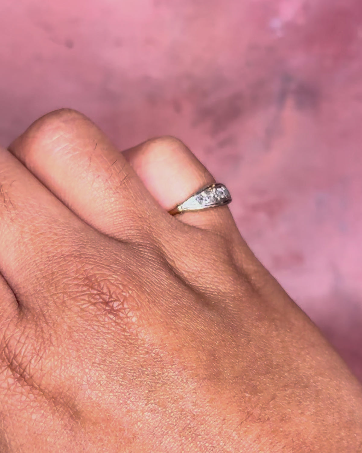Art Deco Diamond Riviera Ring "Louna"
