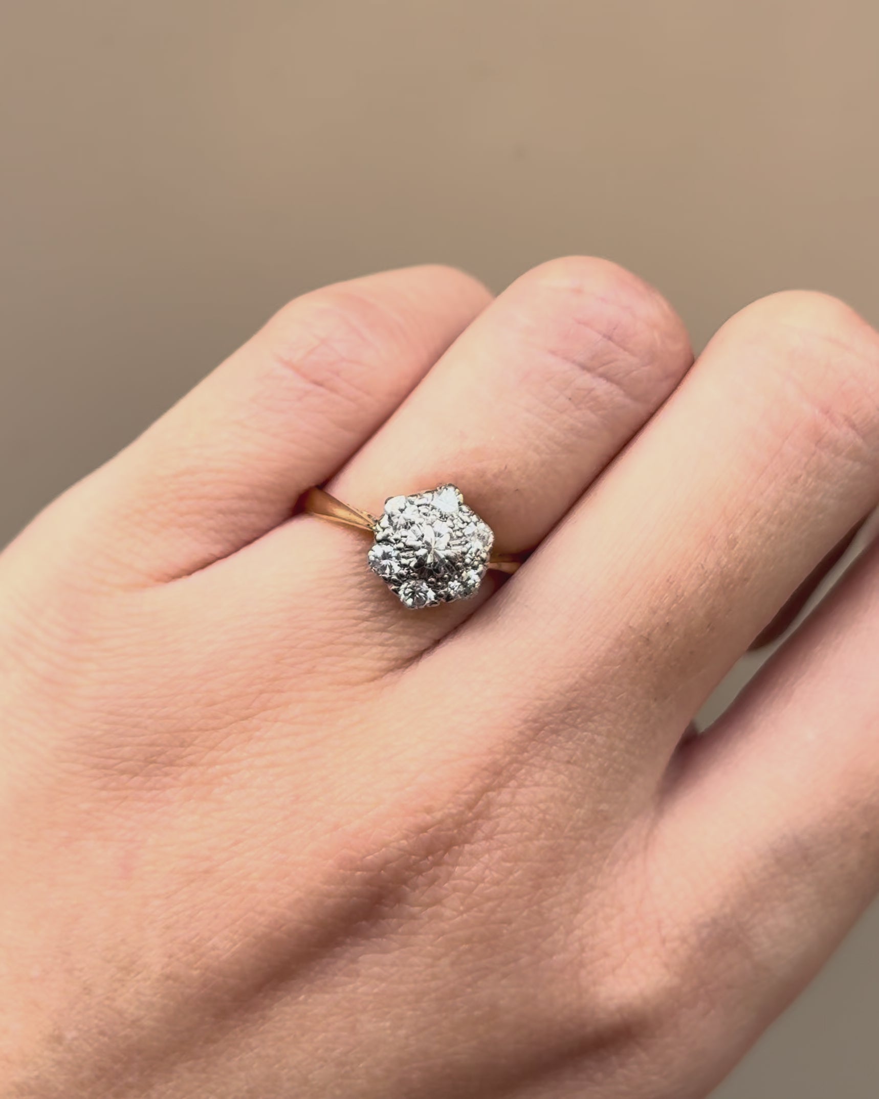 Anillo Margarita Diamantes 0,49 quilates "Alba"