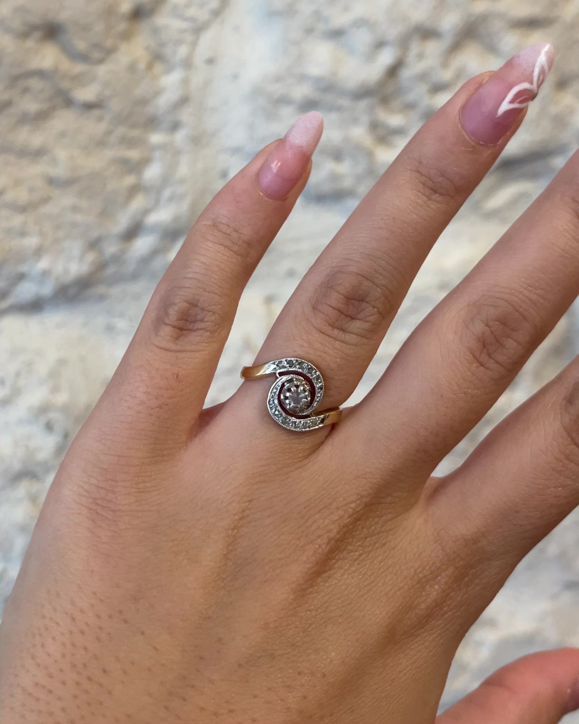 Tourbillon Ring Art Nouveau Style Diamonds "Anaé"
