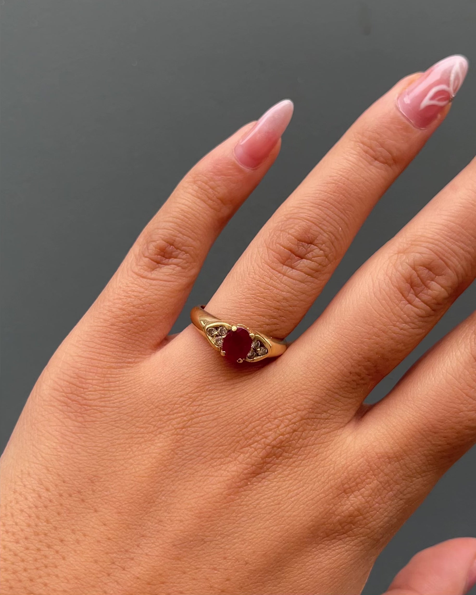 Bague Trilogie Rubis 1.10 carat &amp; Diamants "Samia"