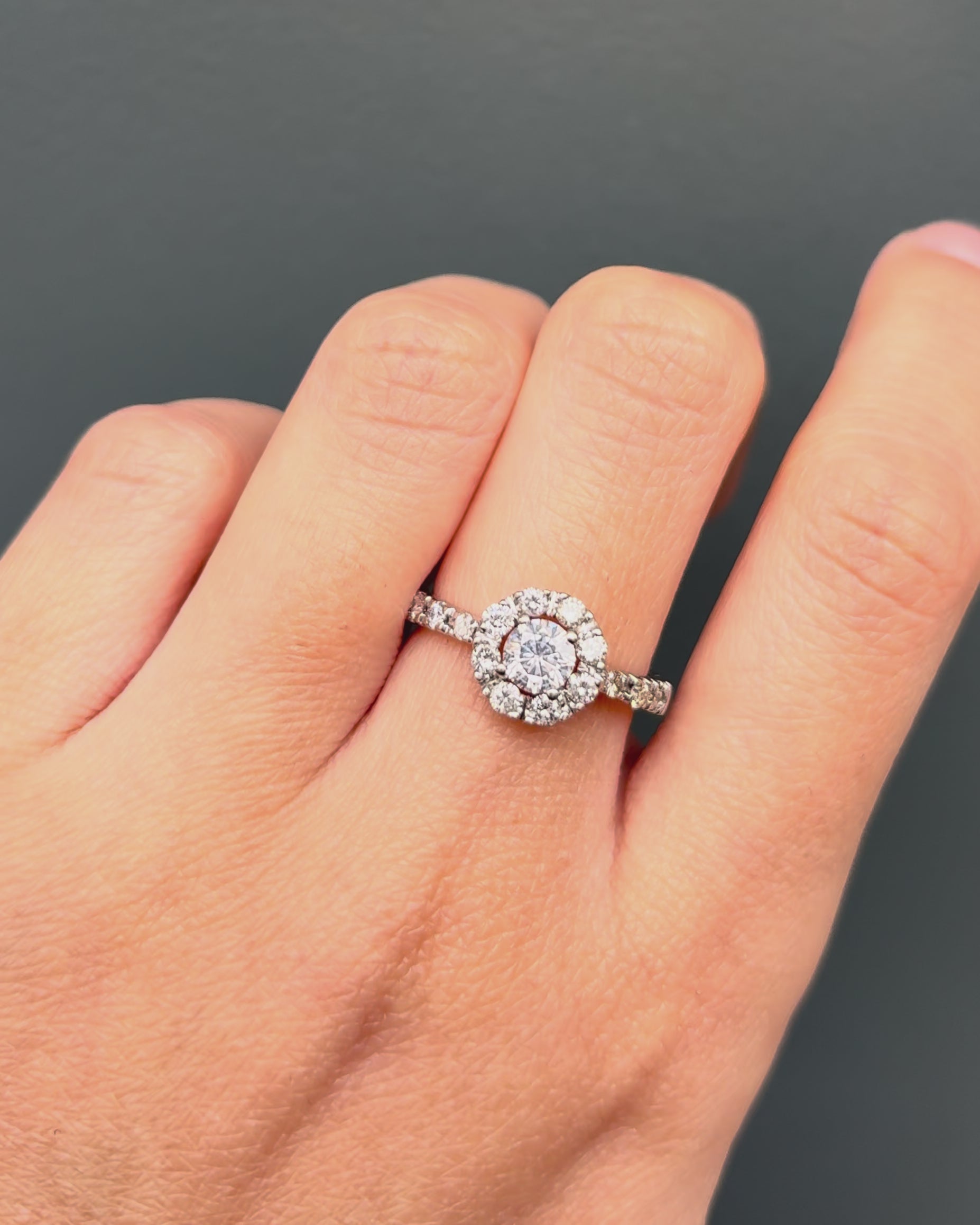 Bague Marguerite Diamants 0.80 carat "Veronica"